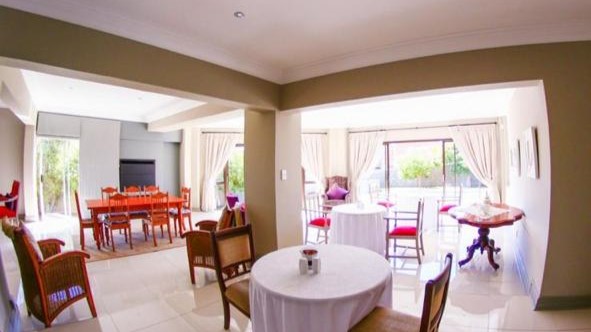 8 Bedroom Property for Sale in Myburgh Park Western Cape